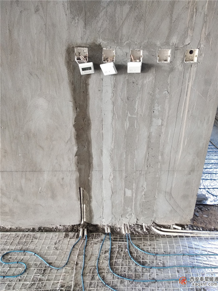 榆林市大保當鎮殼牌加油站發熱電纜電地暖溫控器安裝